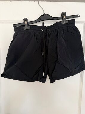 DSQUARED2 Black Drawcord Detail Shorts